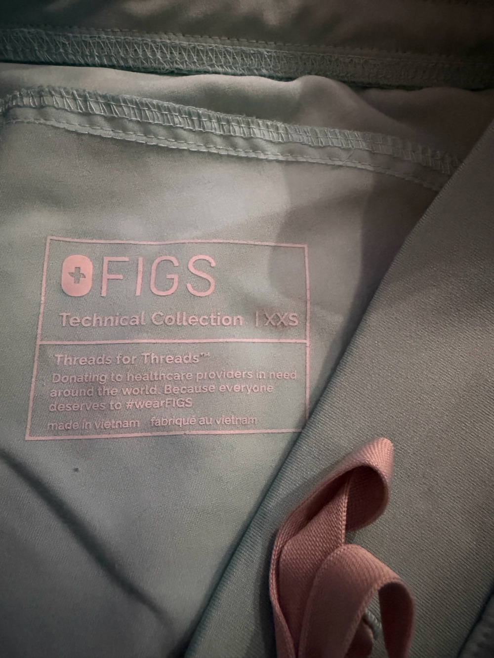 FIGS Technical Collection Scrub Set XXS Seafoam Aqua One Pocket: straight leg - Picture 7 of 7